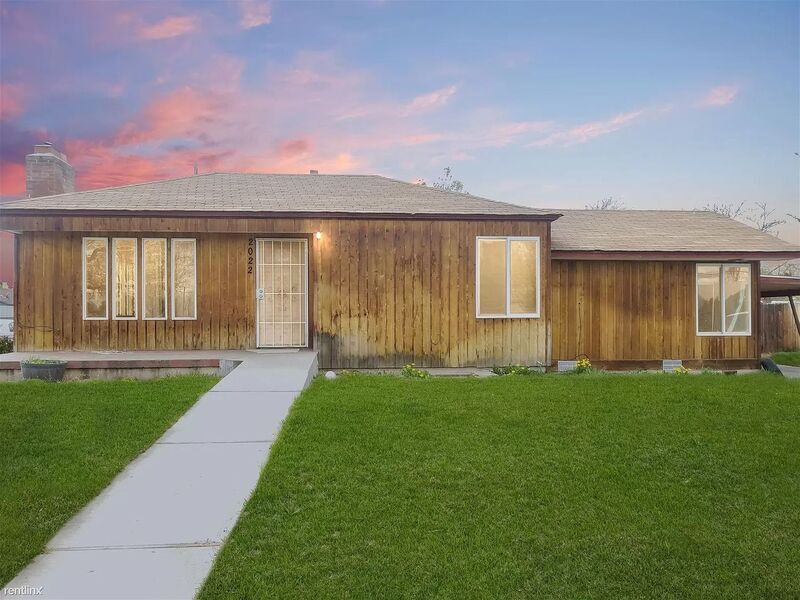 Primary Photo - 2022 S 3rd Ave