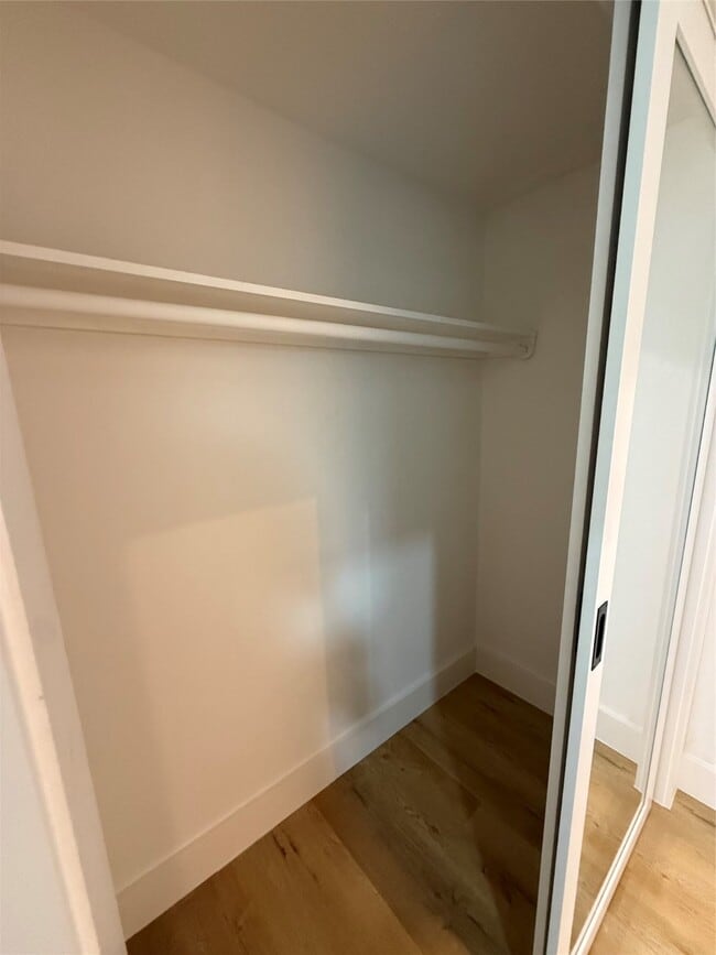 Foto del edificio - 1118 Wyoming St