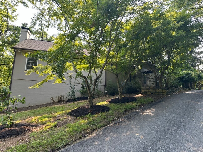 Building Photo - 3490 Haupts Bridge Rd