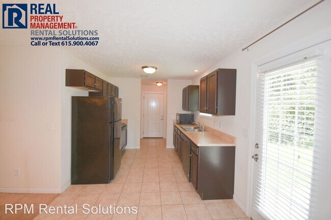 Building Photo - 5 br, 3 bath House - 1540 Passage Dr.