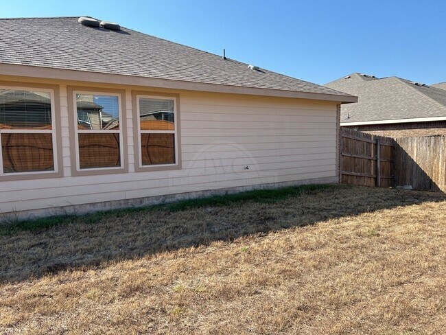 Building Photo - 6311 Serpentine Drive, Killeen