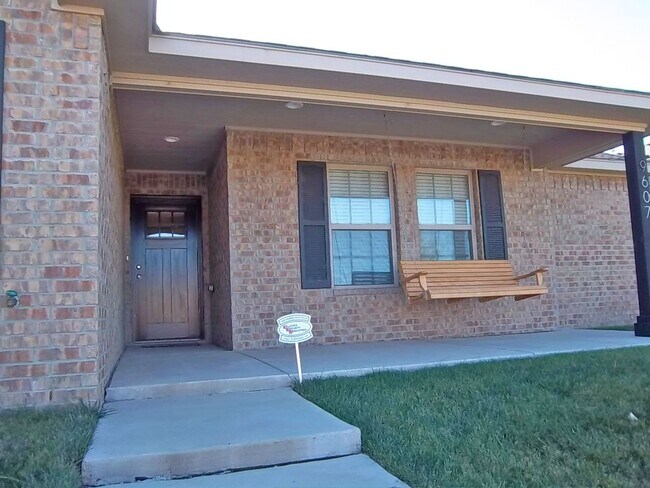 Building Photo - 9607 Perry Ave