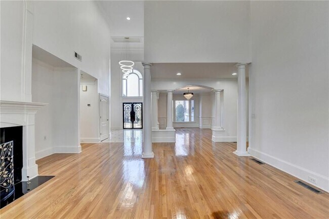 Foto del edificio - 7970 St Marlo Fairway Dr