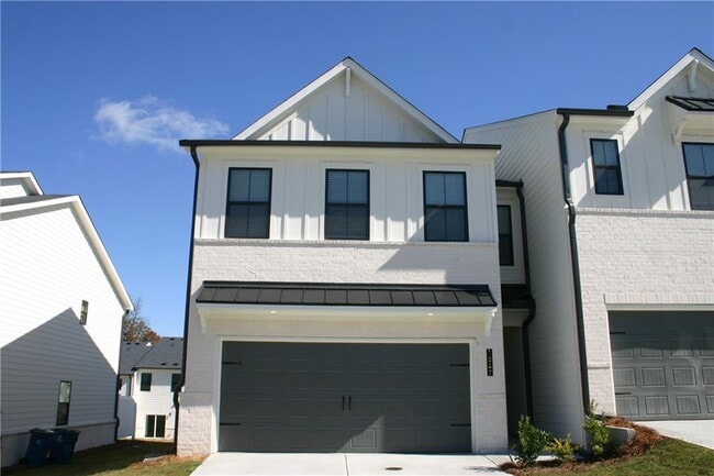 Foto del edificio - 1867 Copelyn Reese Ct