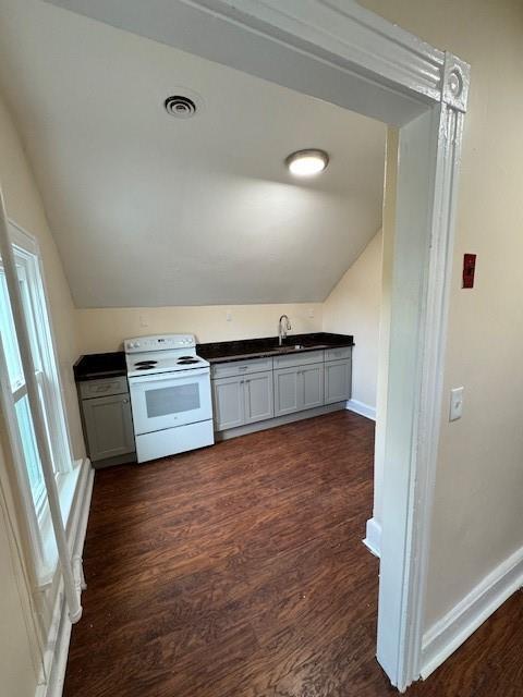 Foto del edificio - 341-341 Pawtuxet Ave