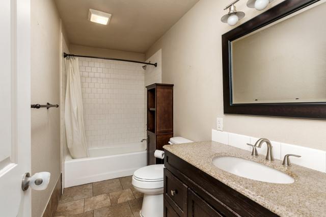 Foto del edificio - 5 bedroom in Billings MT 59102