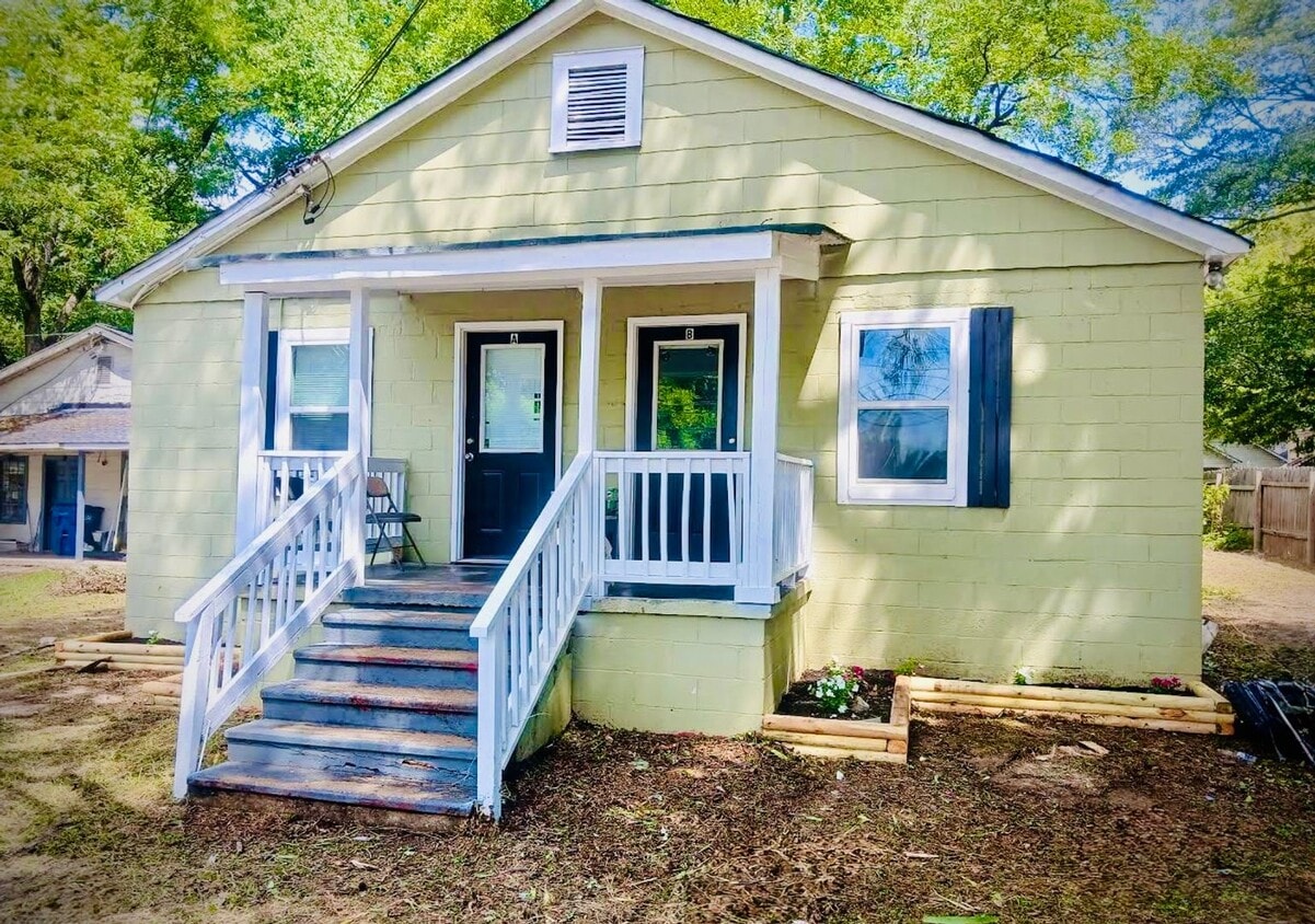 Photo - 90 Martin Luther King Jr Drive