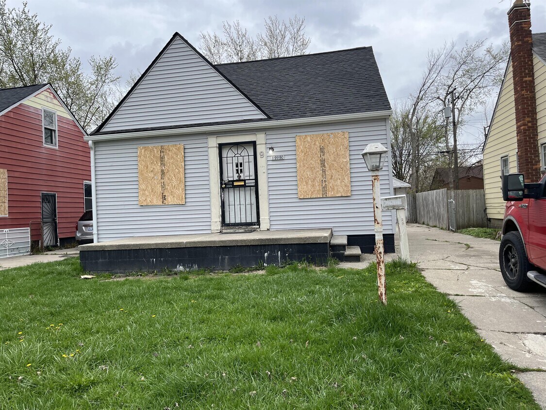 19990 McCormick St, Detroit, MI 48224 House Rental in Detroit, MI