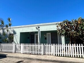 Building Photo - 431 Zona Ct