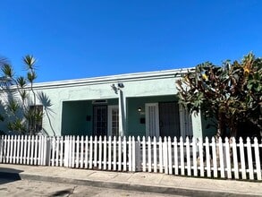 Building Photo - 431 Zona Ct