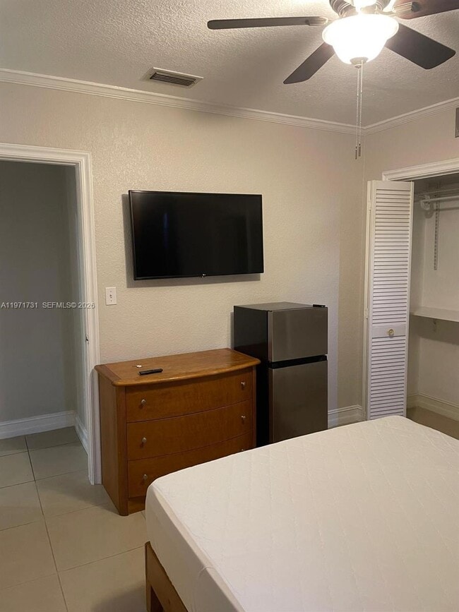 Foto del edificio - 4717 Washington St