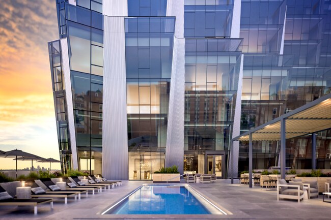 One Hundred Above The Park Apartments Saint Louis Mo Apartments Com