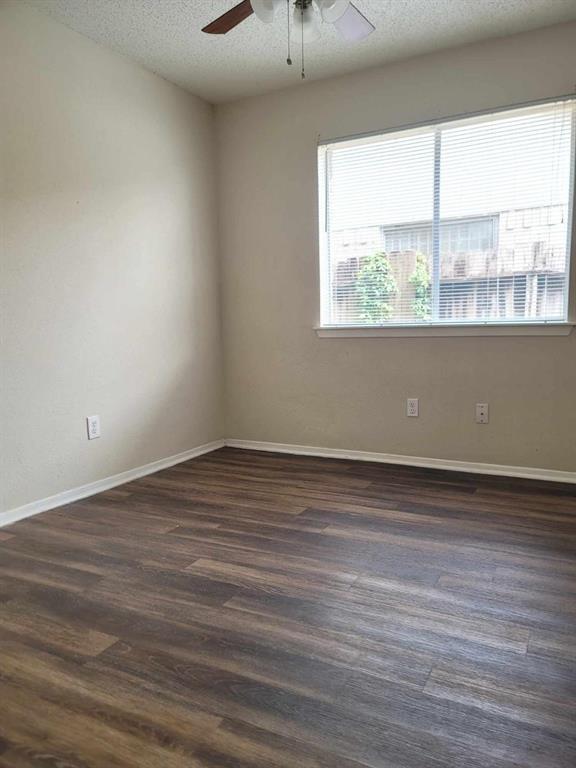 Building Photo - 7218 Camino Verde Dr