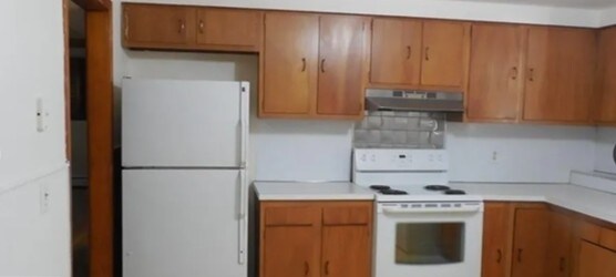 Foto del edificio - 31 Pinecrest Ave