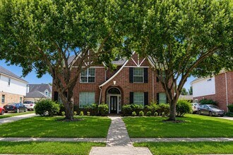 Building Photo - 3906 Lakeridge Canyon Dr