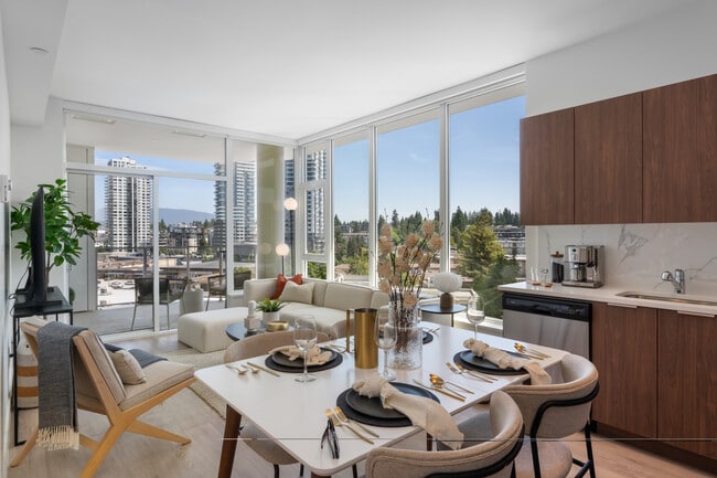 Dining Room - Highpoint Rental