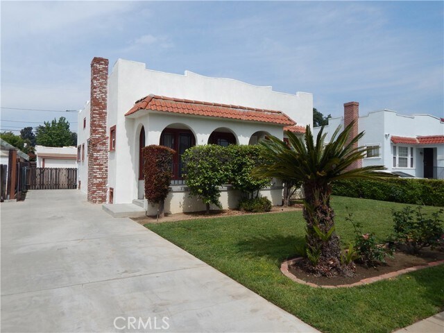 Building Photo - 617 N Olive Ave