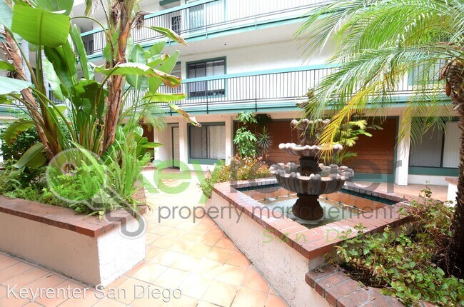 Foto del edificio - 2 br, 2 bath House - 5525 Shasta Lane #309