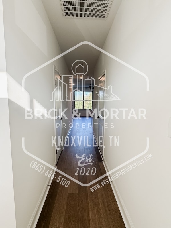 Photo - 1446 Mountain Quail Cir House