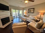 Foto principal - 7843 Village Harbor Dr