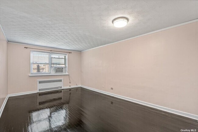Building Photo - 111- 18 66th Ave