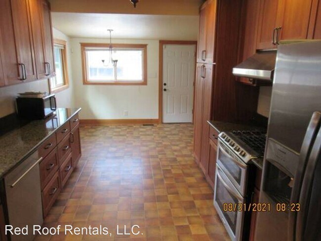 Foto del edificio - 2 br, 1.5 bath House - 4230 N Gove St