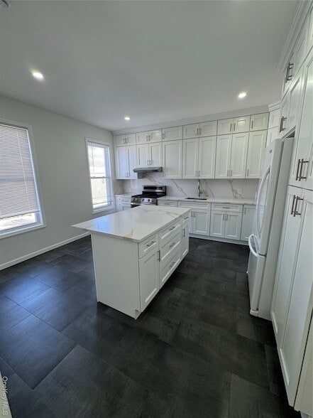 Building Photo - 88-36 77th St