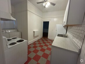 Building Photo - 2088 Elzey Ave