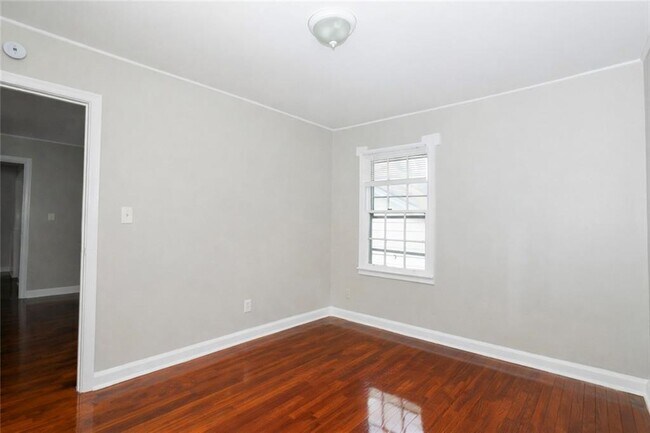 Foto del edificio - 3526 Conley St