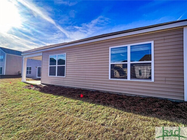 Building Photo - 388 Coconut Dr