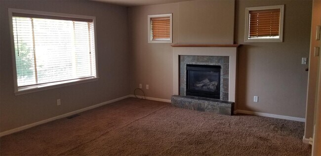 Building Photo - 3139 Fen Way