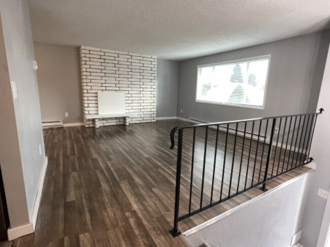 Foto del edificio - 10323 E Augusta Ave