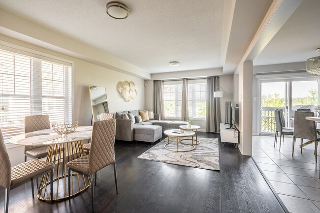 Building Photo - 4 Miracle Trail