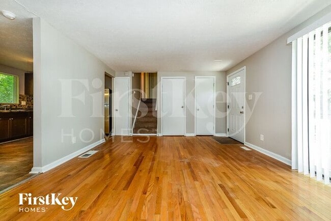 Building Photo - 4958 Isle Royal Ct