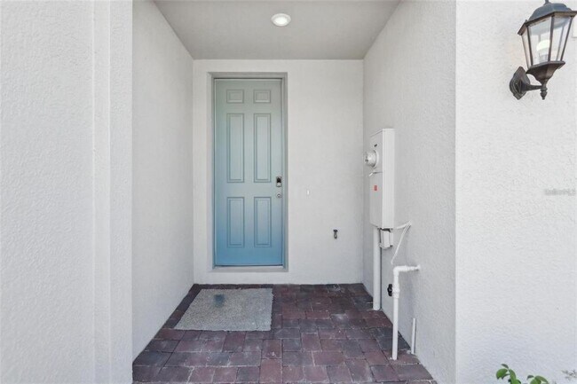 Foto del edificio - 16403 Bird of Paradise Ave