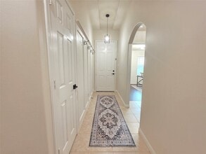 Building Photo - 15434 Kaston Dr