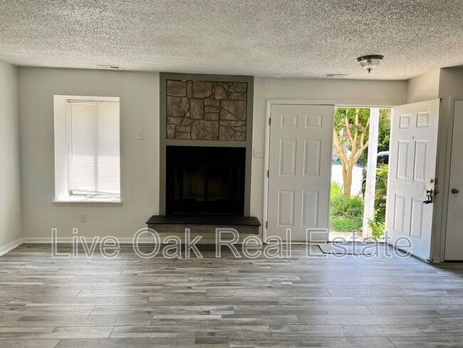 Building Photo - 2141 Whispering Sands Ln