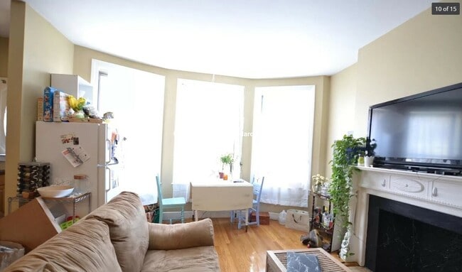 Building Photo - 17 Highgate St