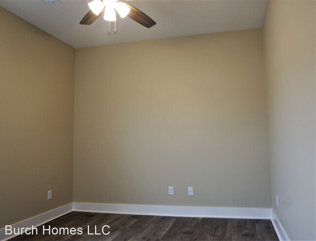 Building Photo - 3 br, 2 bath House - 3631 Leafy Pass