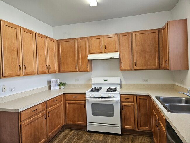 Building Photo - 1473 Cambria Dr