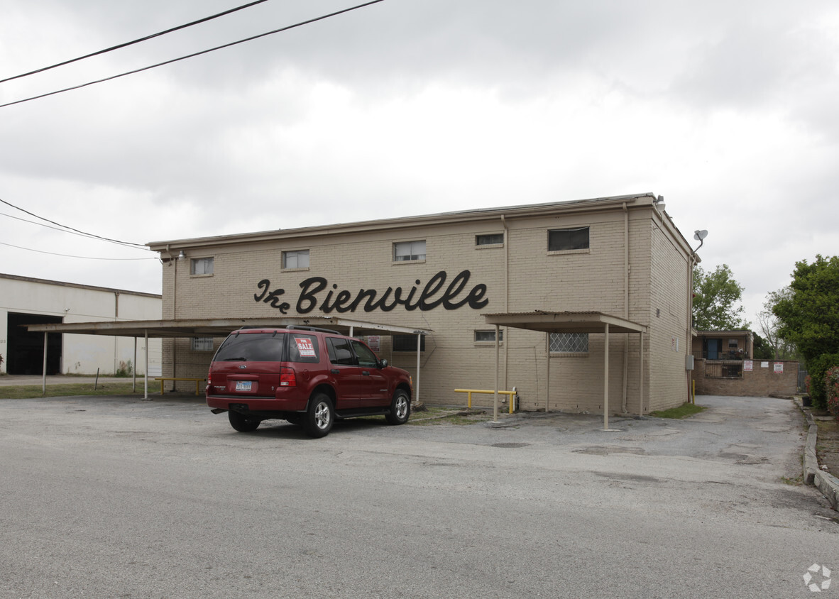 Primary Photo - The Bienville Apartments