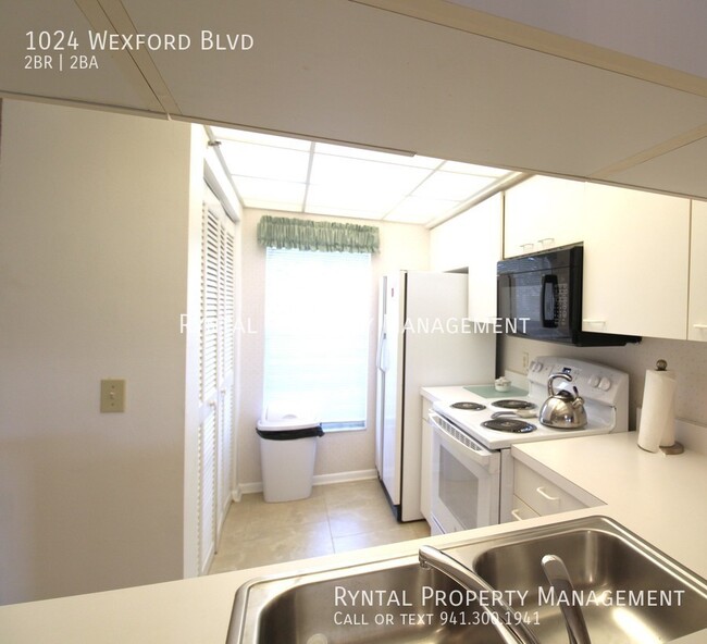 Foto del edificio - Two Bedroom Condo in Quiet Venice Community!