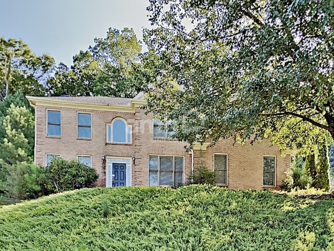 Building Photo - 404 Jessica Ln