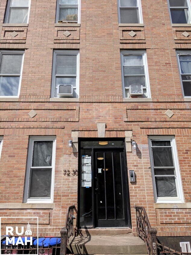 Primary Photo - 72-30 67th Pl