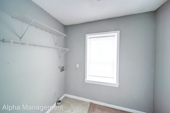 Building Photo - 2201 Yorkhills Dr