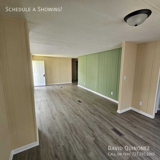 Foto del edificio - 2737 W Washington Center Rd