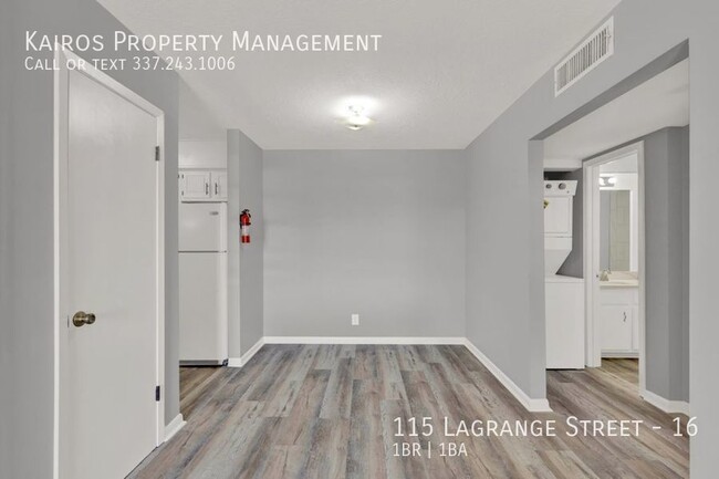 Building Photo - 115 W Lagrange St