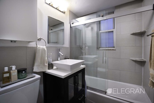 Foto del edificio - 139 E 33rd St