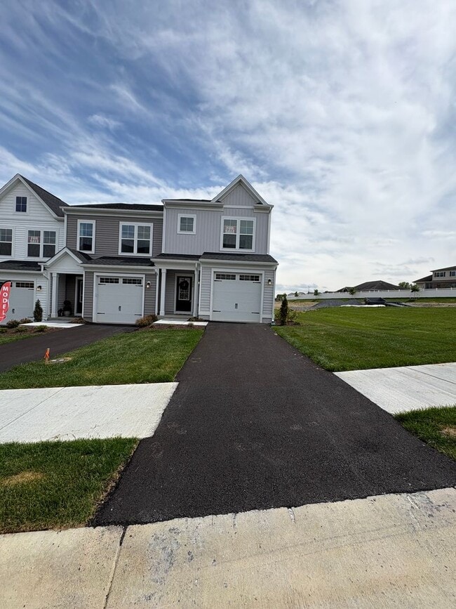 Photo - Brand New Construction in the Glen at Cooks Creek House