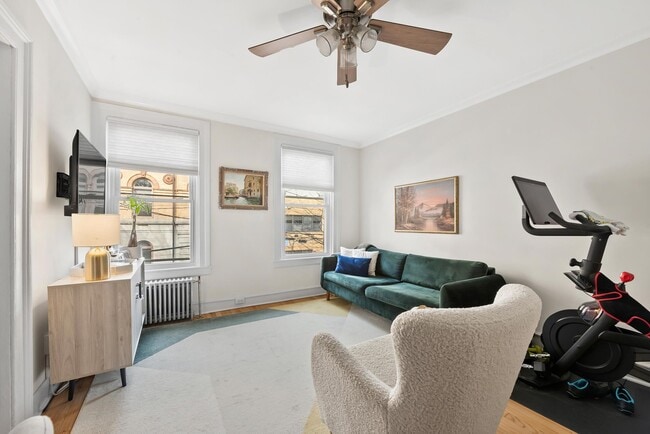 Building Photo - 507 Park Ave